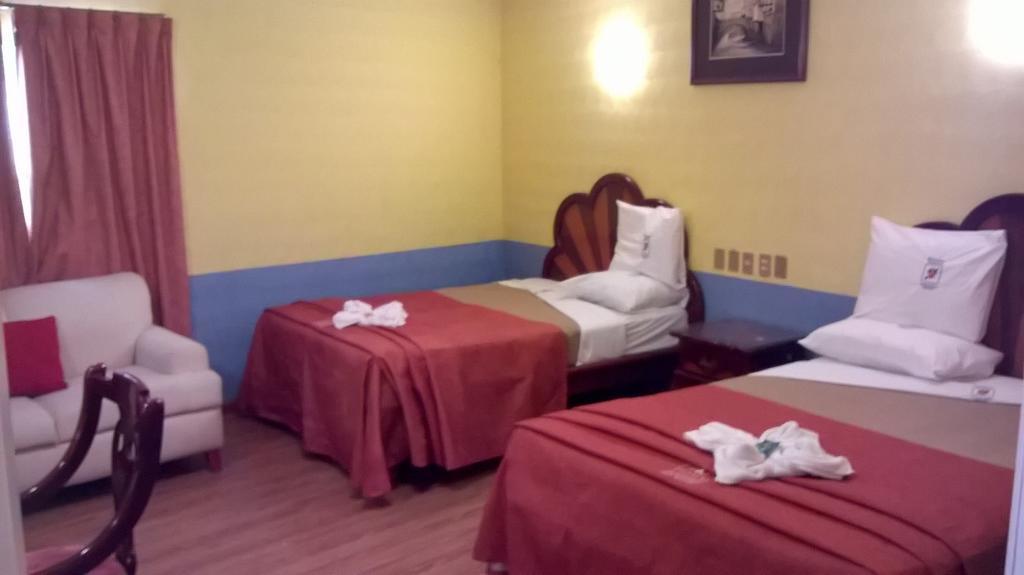 Hotel Real Tlaxcala Екстер'єр фото